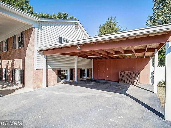 2 car garage carport