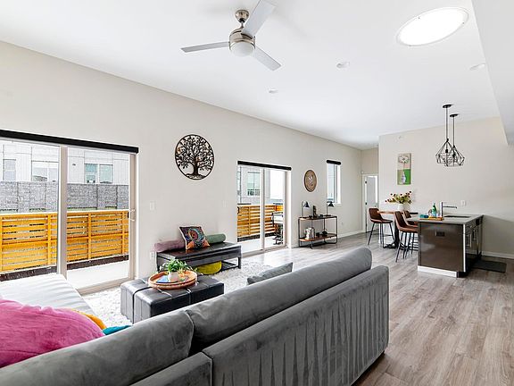 4th image of 2445 Junction Pl #303