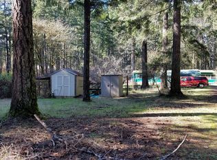 237 Snowberry Rd, Roseburg, OR 97471