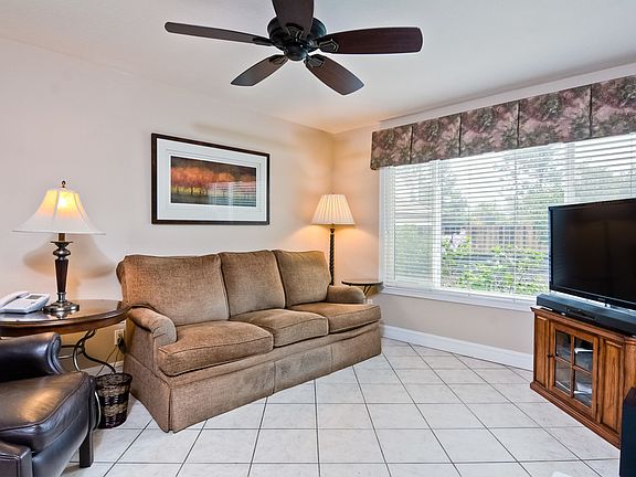 4th image of 11527 Danza Cir