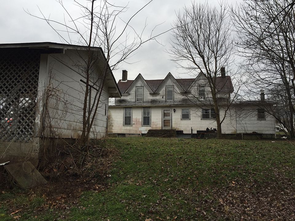 1st image of 307 S. Warren St.