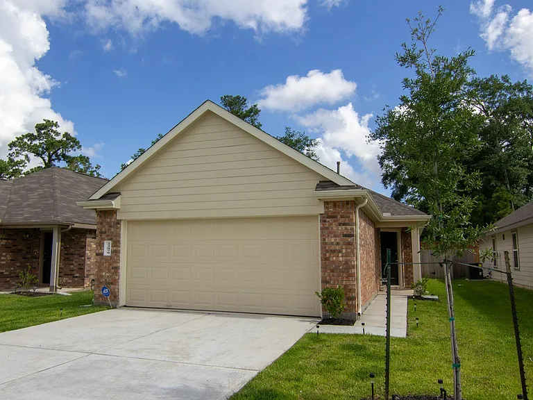 22079 Cascade Mountain Dr — Photo 1