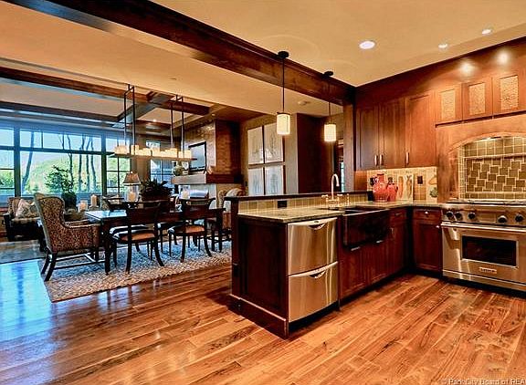3rd image of 8894 Empire Club Dr #306