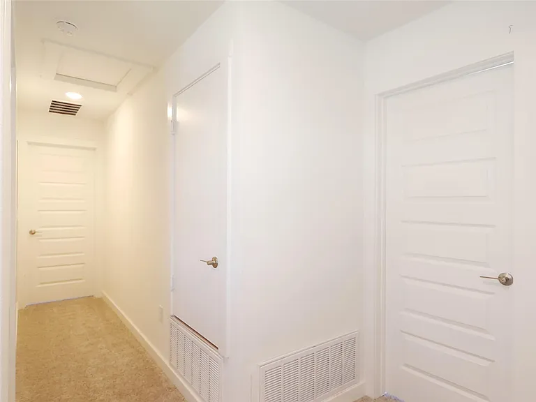7417 Sagira Path — Photo 15