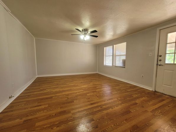 904 14th St, Brownwood, TX 76801