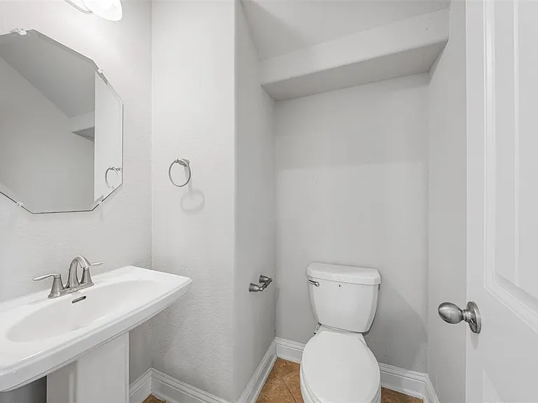 8835 Japonica Dr — Photo 10
