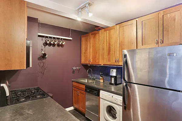 Sold by Corcoran | media 15