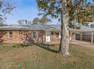 3201 Air Base Rd, Newport, AR 72112