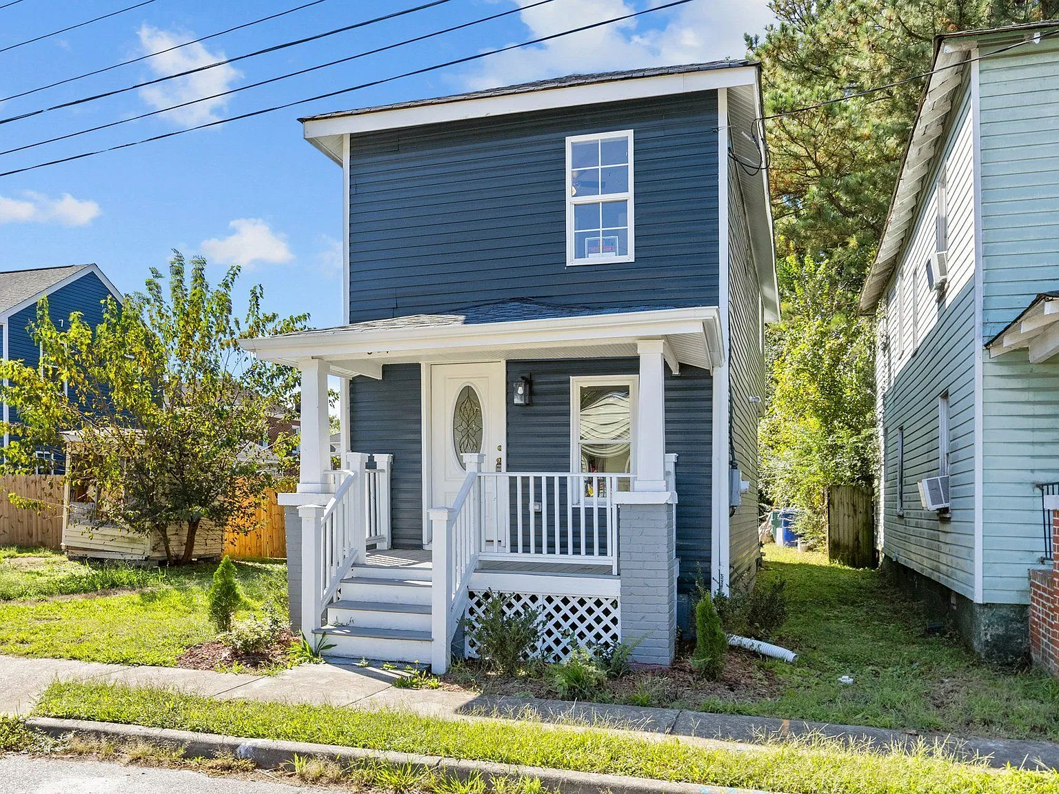 607 Sunset Avenue - 1 — Photo 3