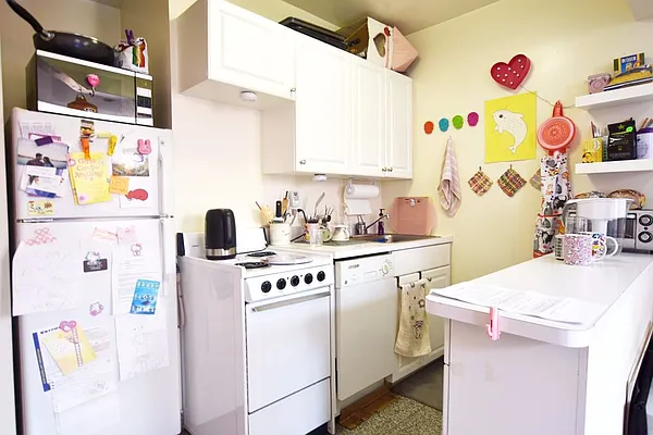 Rented by Bold New York | media 8