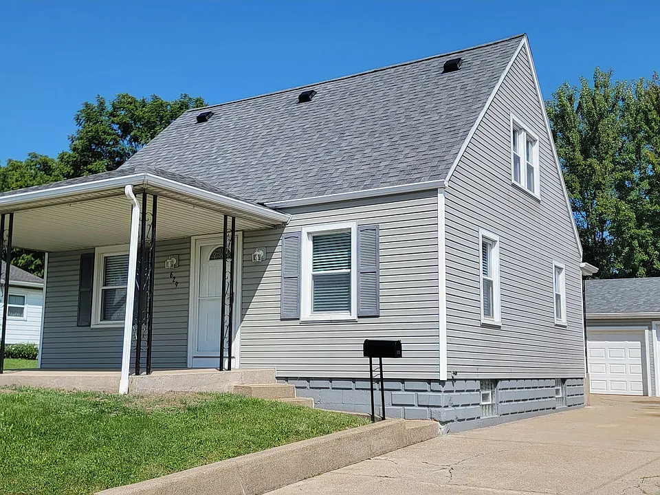 629 Elm St