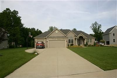1st image of 1010 Wallace Ct