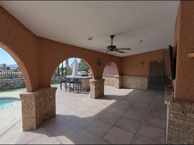 6412 Via Aventura Dr — Photo 52