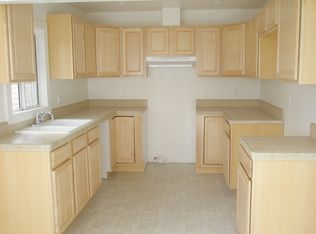 25541 Pennsylvania Ave, Lomita, CA 90717