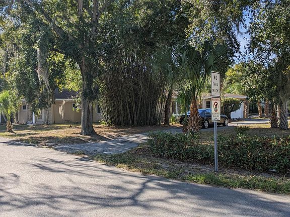 3rd image of 926 Phillippe Pkwy