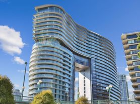 87 Nelson St, Vancouver, BC