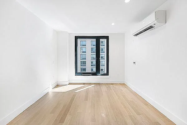 Rented by Nooklyn NYC LLC | media 16