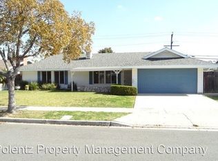 2816 Drake Ave, Costa Mesa, CA 92626