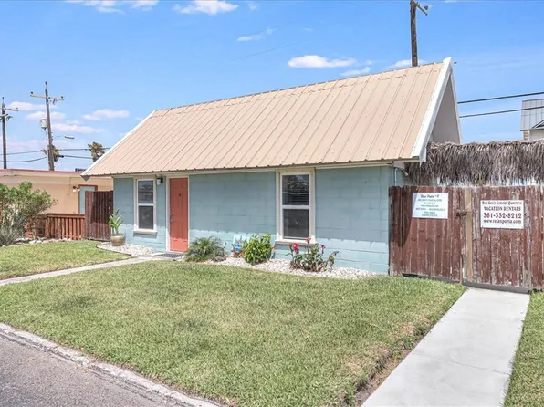 134 N Alister St #4, Port Aransas, TX 78373