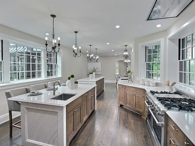 2970A Fairmount Blvd — Photo 8