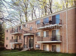 10618 Kenilworth Ave APT 1, Bethesda, MD 20814