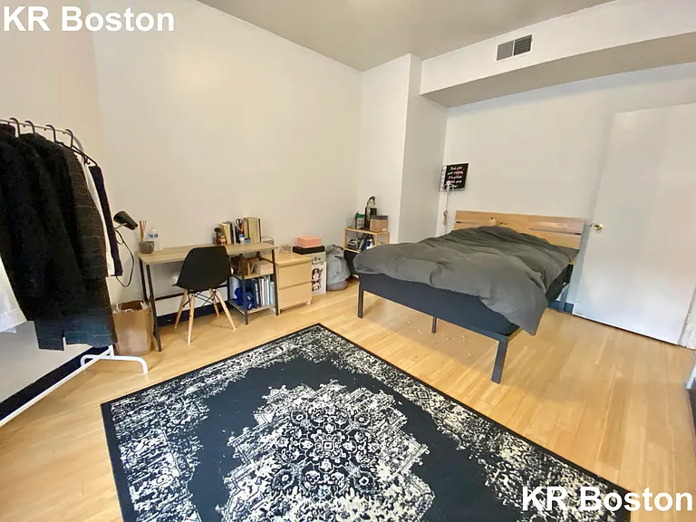 243 Harvard Ave #4 — Photo 7