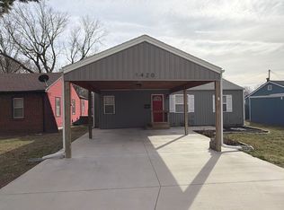1420 E North St, Springfield, MO 65803
