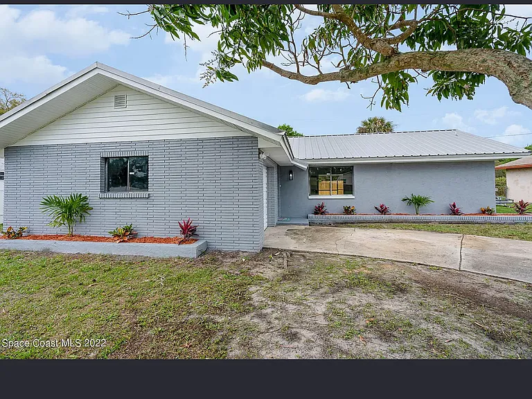 1315 Paul St — Photo 12