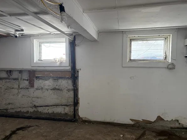 3412 Avenue J image 7 of 10