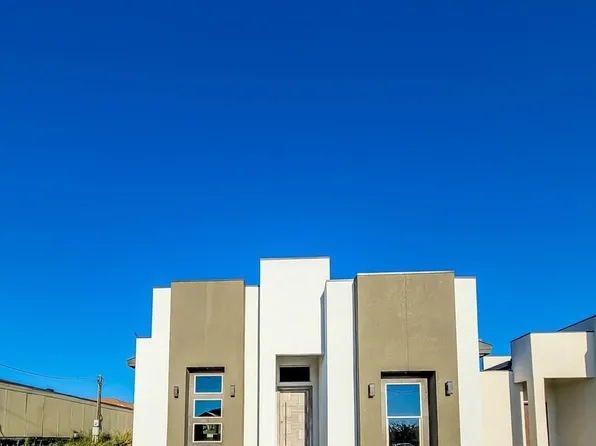 1022 Colon Lane, Eagle Pass, TX 78852