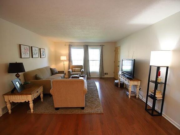 4th image of 816 Melford Ave #1