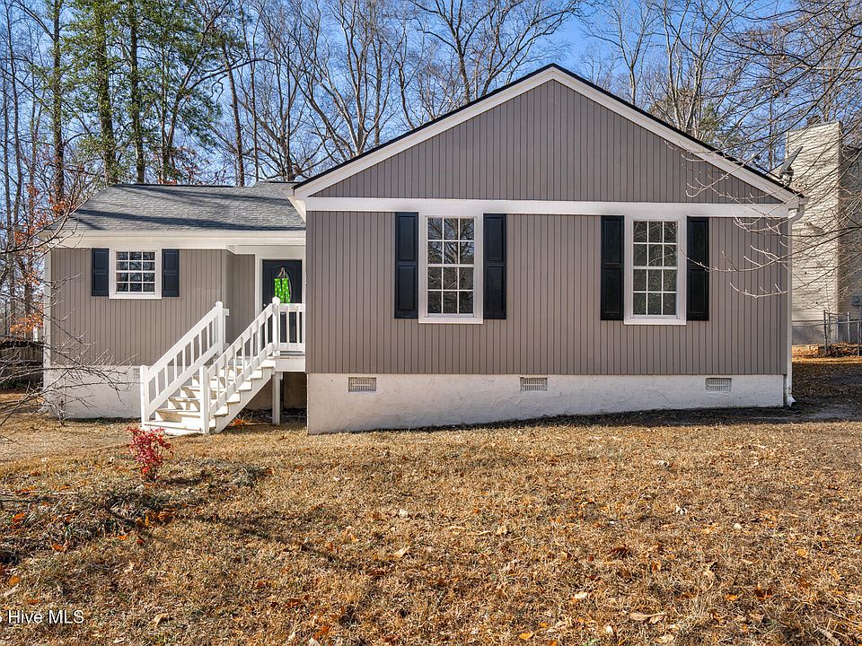 1st image of 1012 N Hornbeam Drive