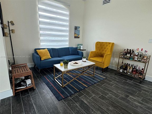 4th image of 2031 NW 180th Way