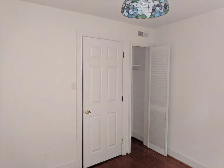 3320 Ellwood Ave.* — Photo 7