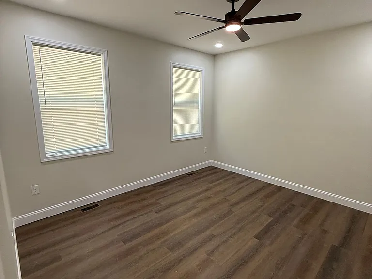 1355 Joe Stephens Rd — Photo 9