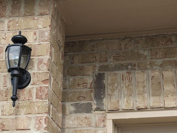 3rd image of 131 Mt Vernon Ln