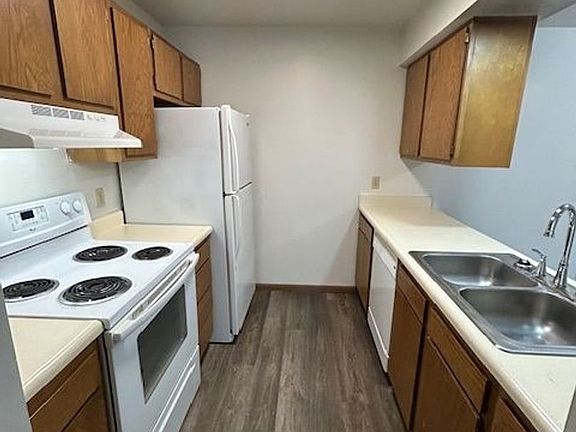 3rd image of 2207 Spansail Dr #5
