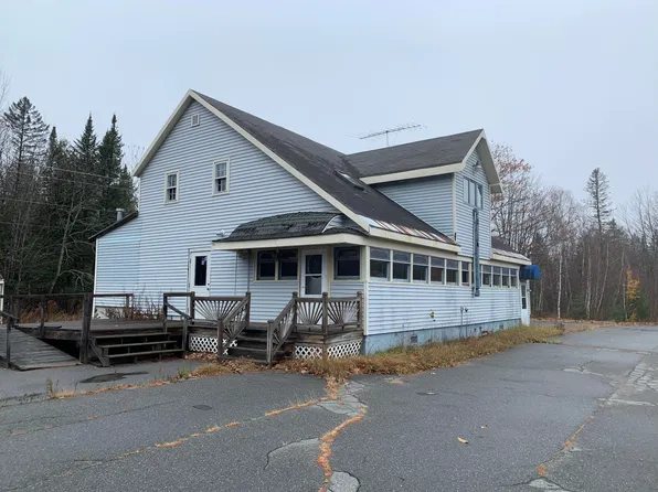 102 Carrabassett Road, New Portland, ME 04961