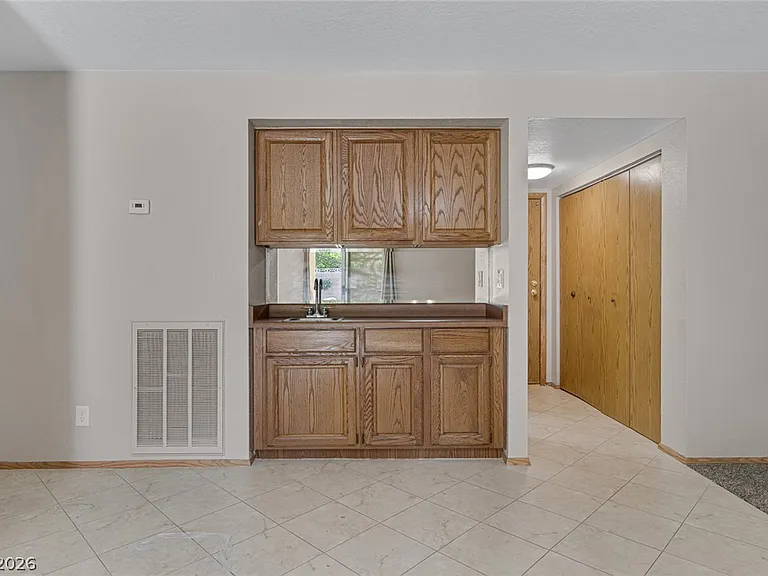 340 Bekasina Dr — Photo 25