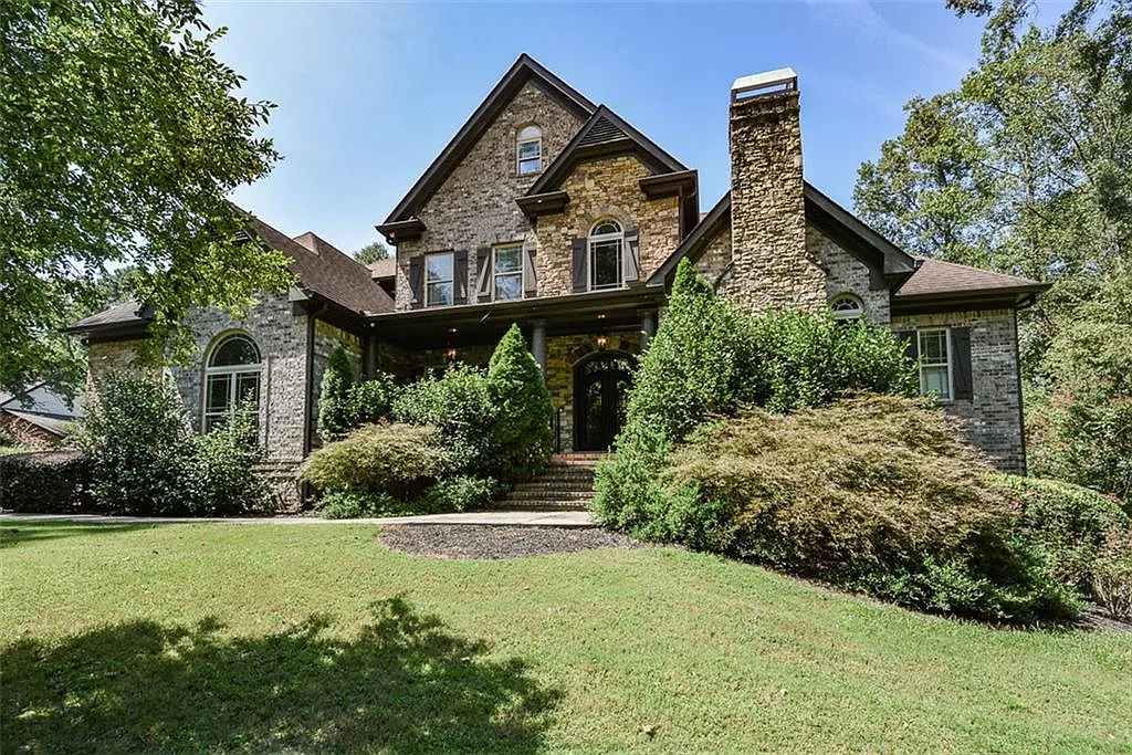 5 bed, 5.5 bath, 7421 sqft, $10,500 — Photo 3