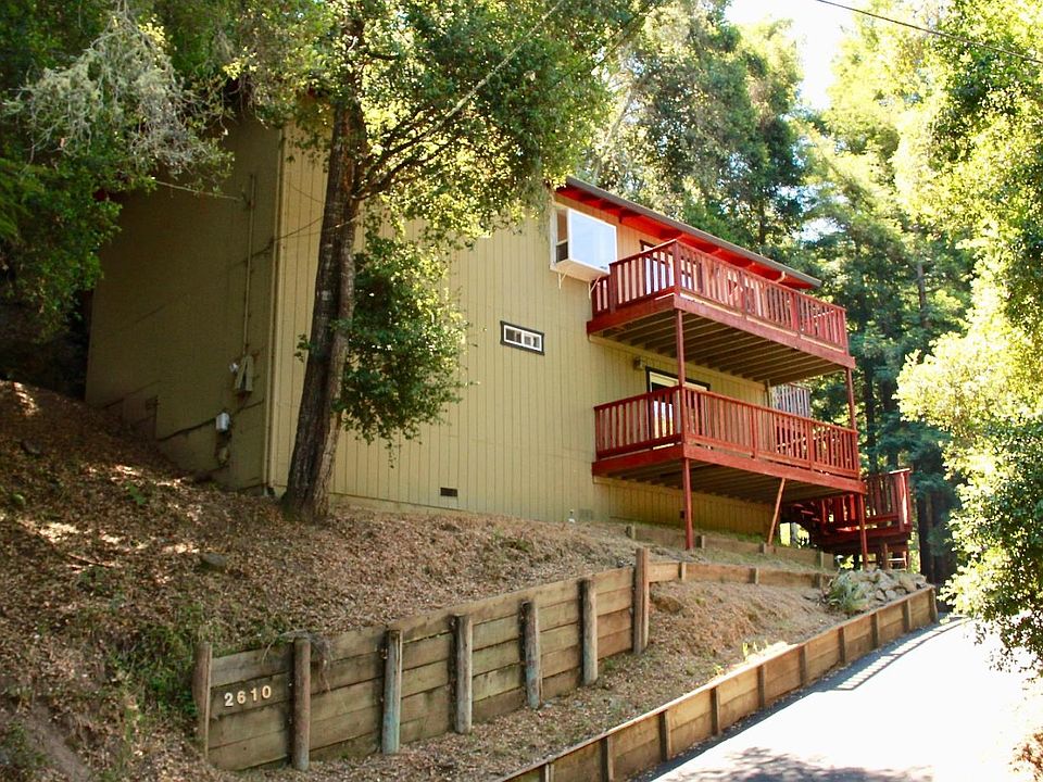 1st image of 2610 Redwood Dr