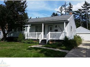 1132 Gould Rd, Lansing, MI 48917