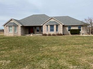 10953 Hoffman Rd, Aurora, IN 47001