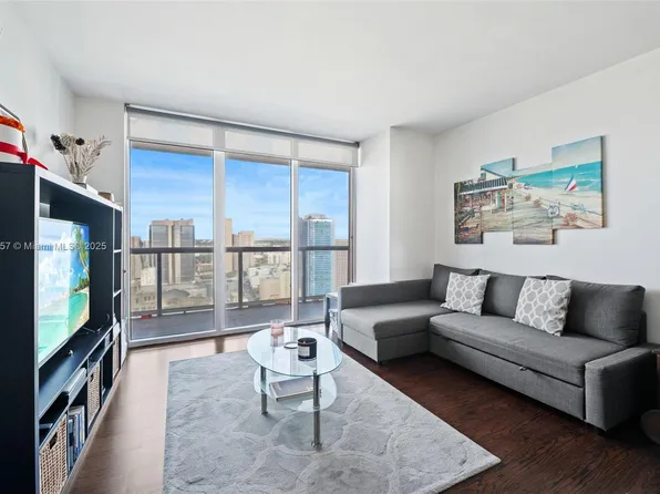 50 Biscayne Blvd APT 3605, Miami, FL 33132