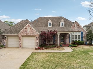 3304 N Oak Ave, Broken Arrow, OK 74012
