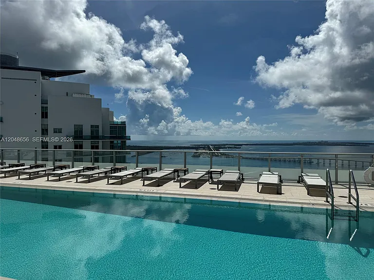 1300 Brickell Bay Dr #1701 — Photo 18