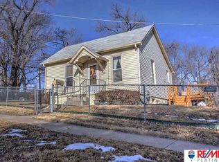 1910 O St, Omaha, NE 68107