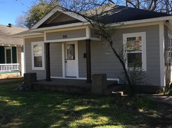 916 N Austin St, Denton, TX 76201