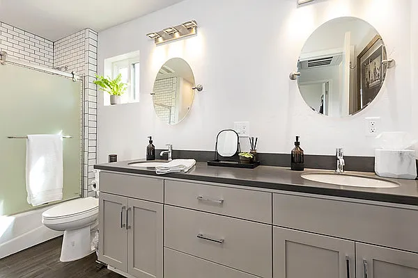 4090 Earthwood Ln — Photo 6