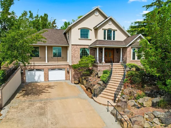 1310 N Countryview Ct, Sunnyside, WA 98944